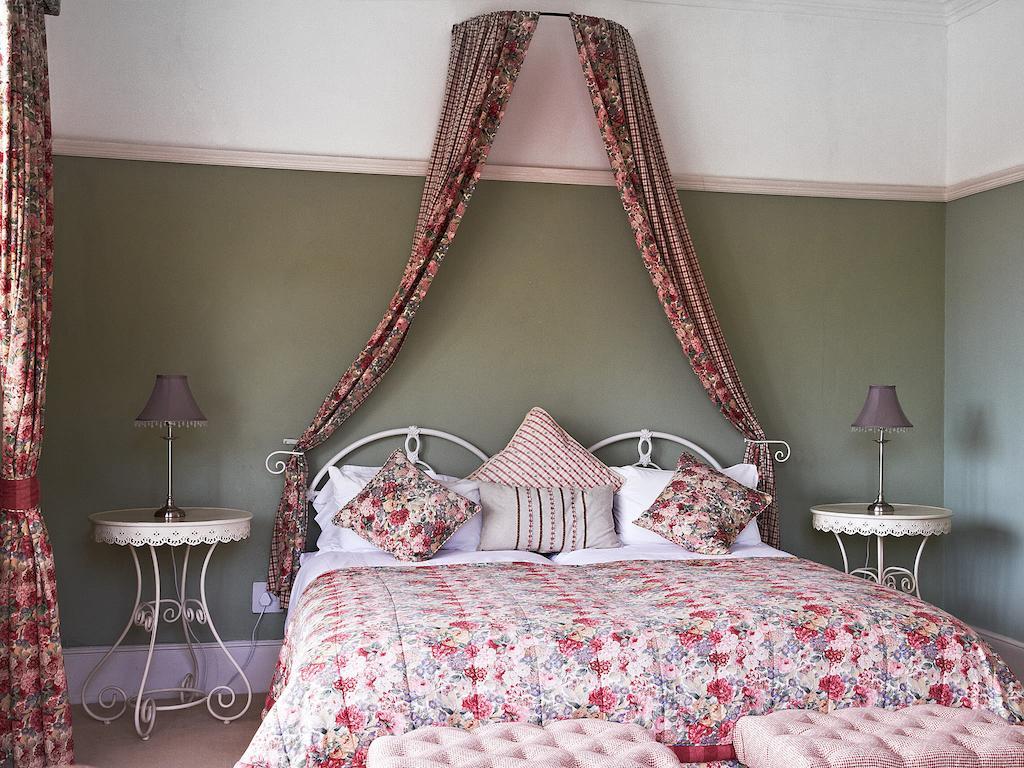 Parkes Manor Hotel Knysna Room photo